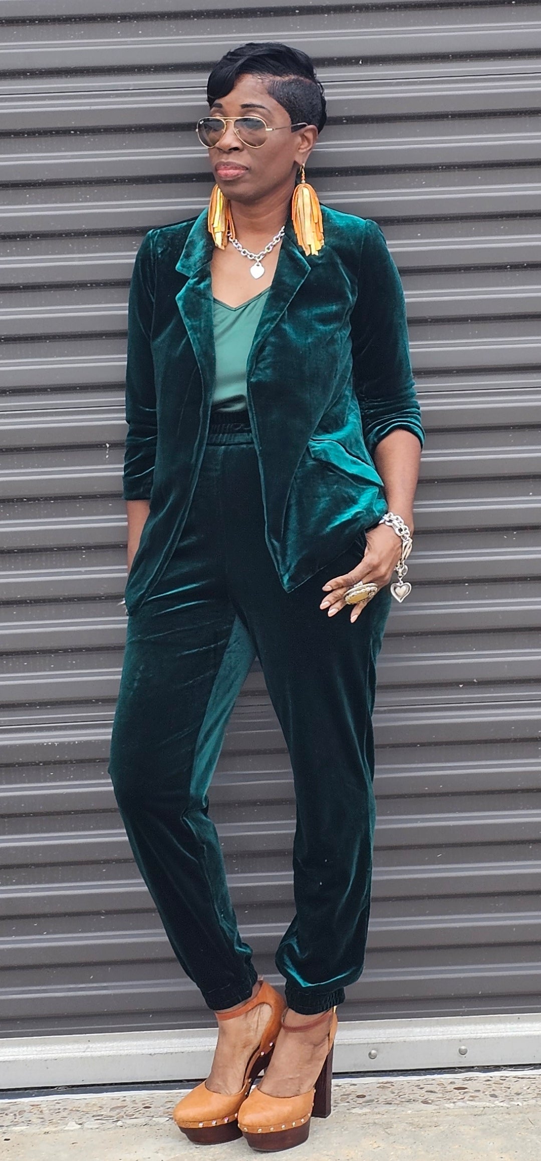 ROYAL GREEN VELVET PANTSUIT