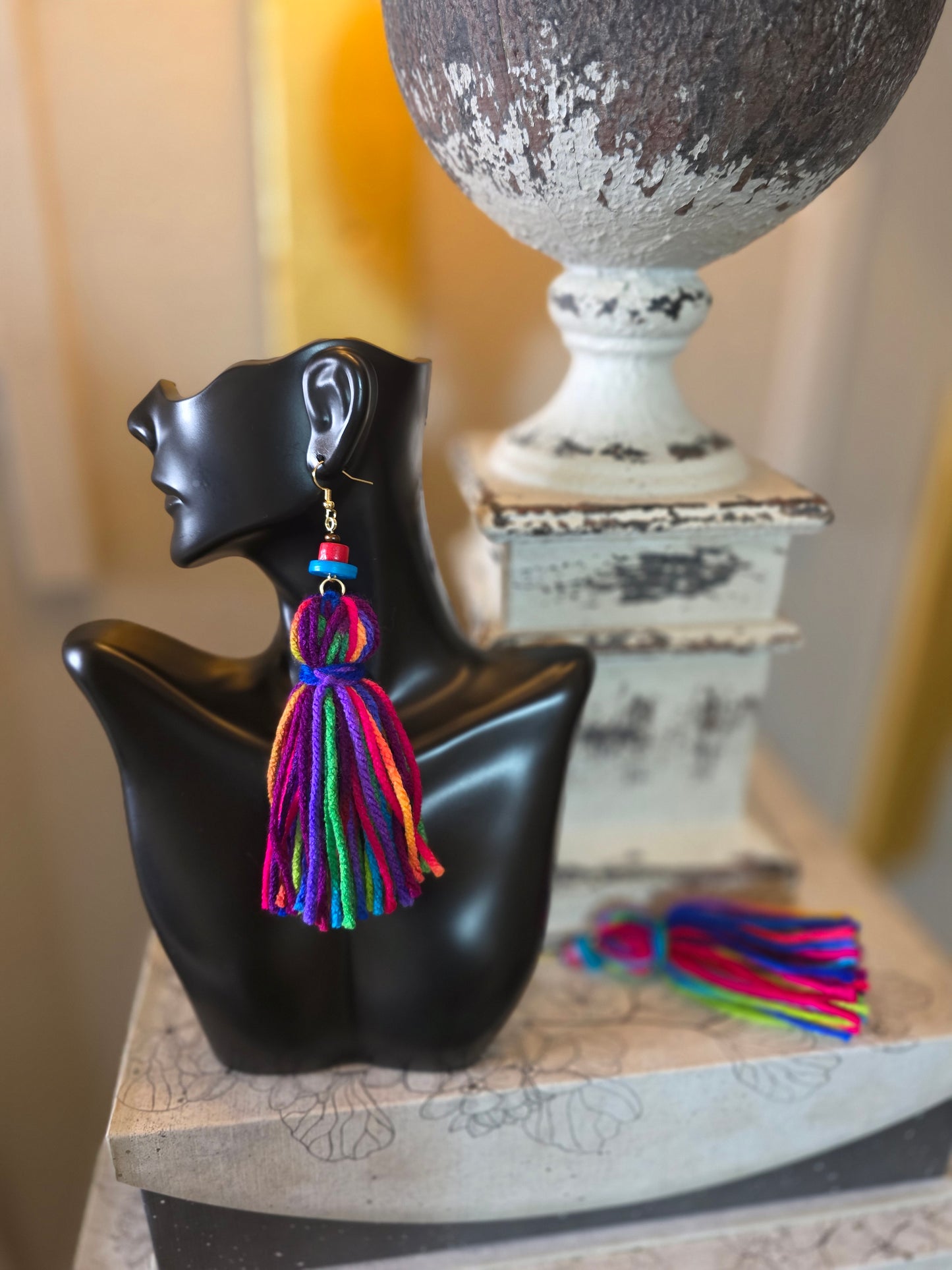 MULTI-COLOR YARN EARRING