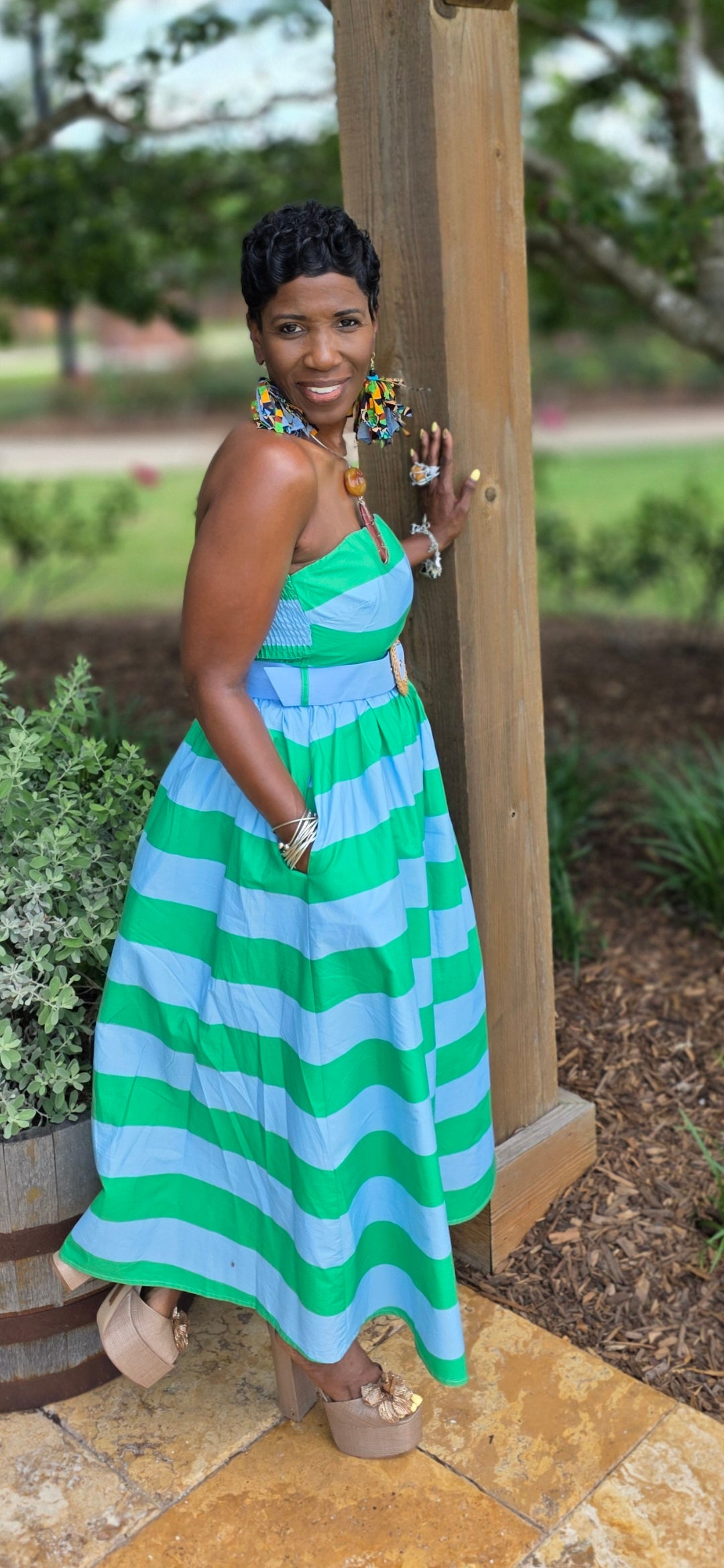 STRAPLESS GREEN AND BLUE SUMMER DRESS