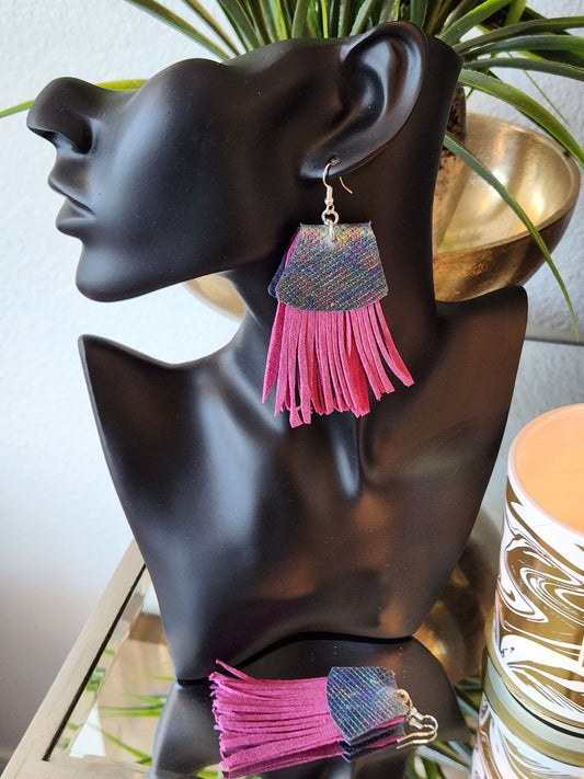 LEATHER PINK FRINGES EARRINGS