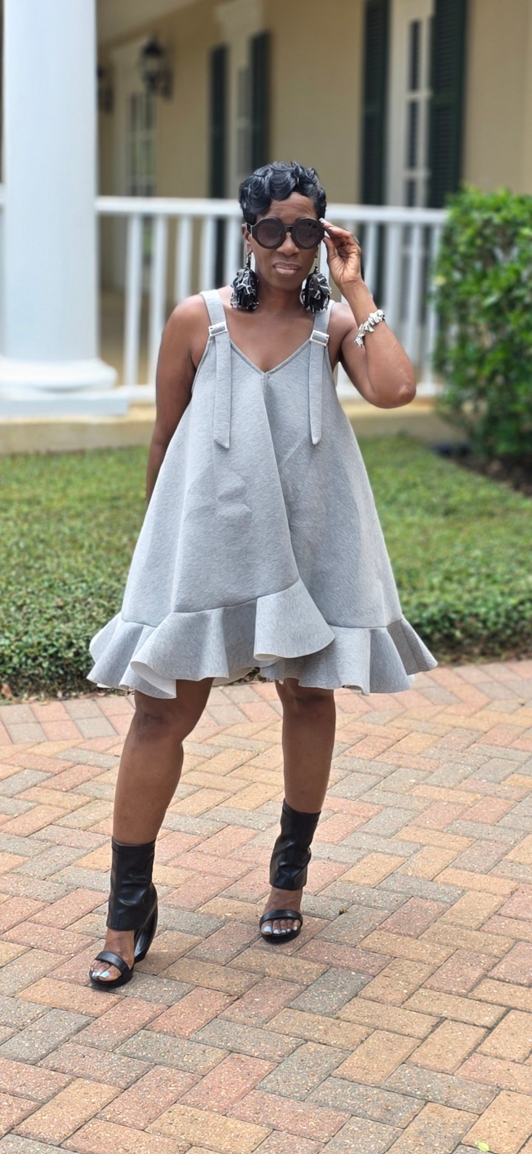 SUSPENDER STRAP RUFFLE TUNIC GREY DRESS