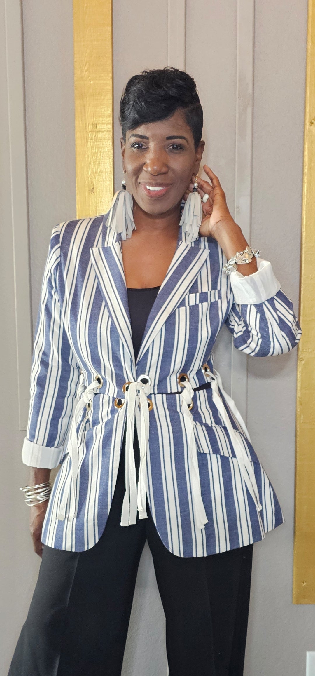 BLUE AND WHITE LINEN BLAZER JACKET