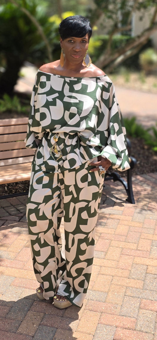 GREEN AND CREAM SATIN PANTSUIT WITH PUFF SLEEVE