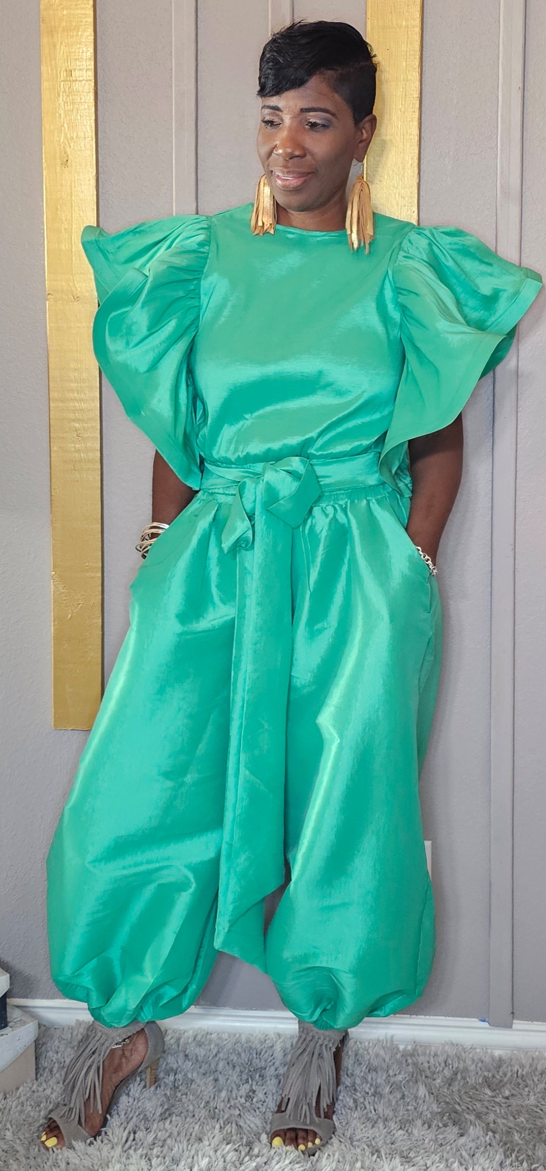 WAIST TIE RUFFLE SHORT SLEEVE TOP AND PANTSUIT