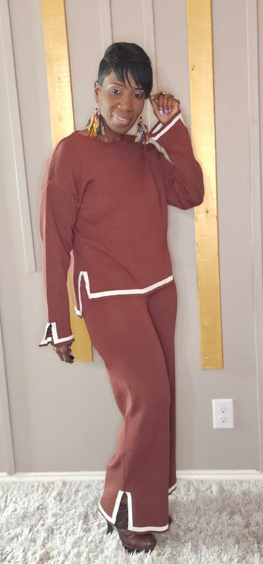 BROWN AND WHITE 2PIECES PANTSUIT