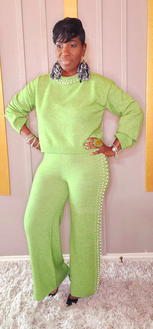 PEARL FOR MY GIRLS SWEATER PANTSUIT