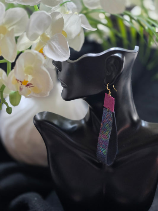 LEATHER LOOP EARRING
