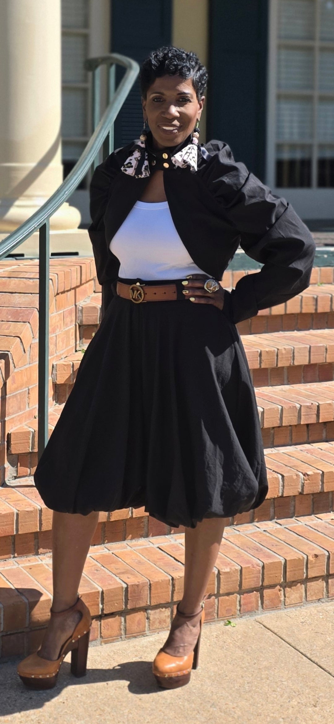 LONG BOLERO JACKET WITH  BUBBLE STYLE IN BLACK SHORT/SKIRT PANTSUIT